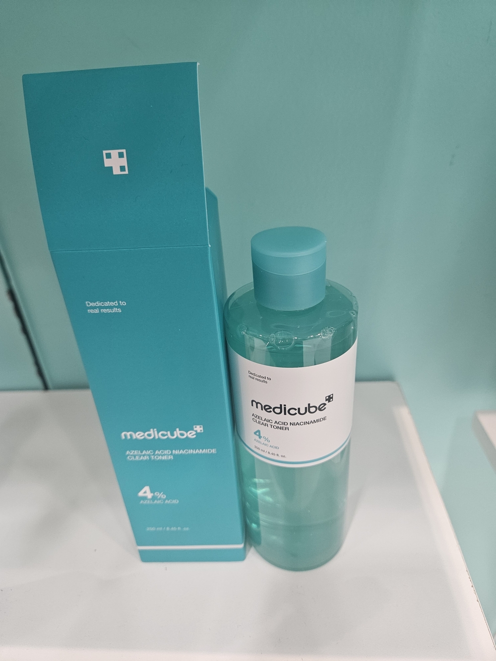 Medicube Azelic Acid + Niacinamide Toner